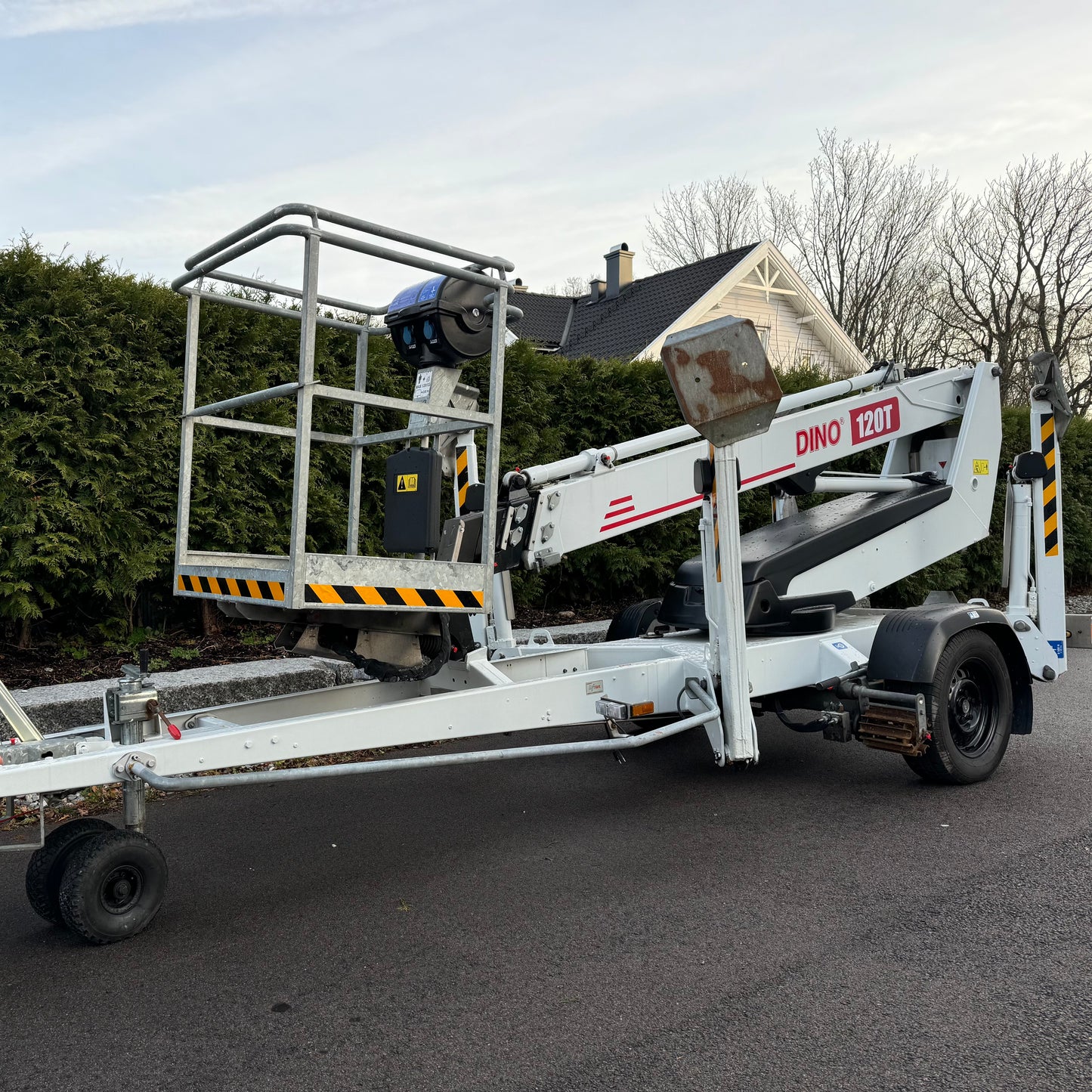 Lift, tilhengerlift, Dino 120T