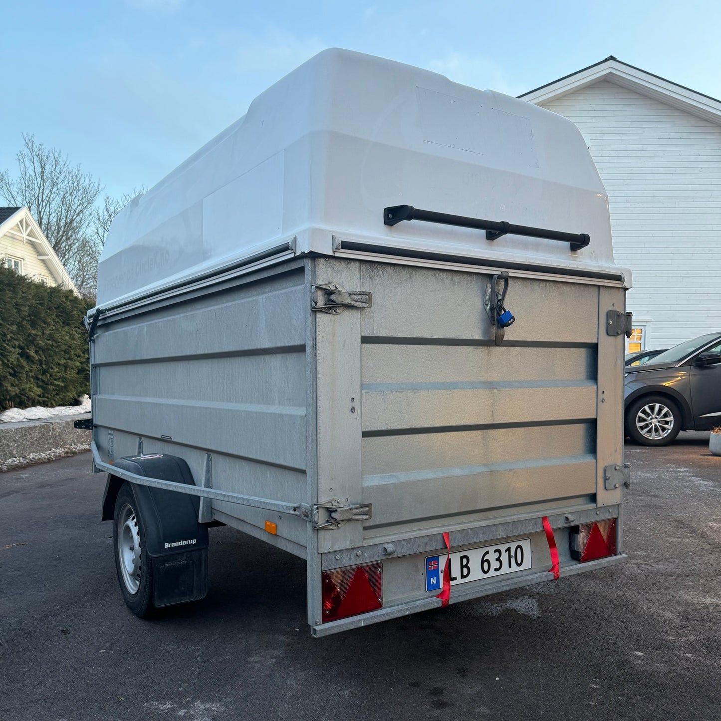 Tilhenger med kapell, 750 kg, Fregattveien